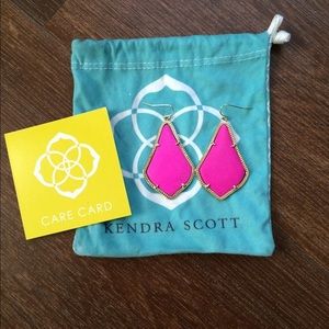 Kendra Scott Alexandra earrings in magenta